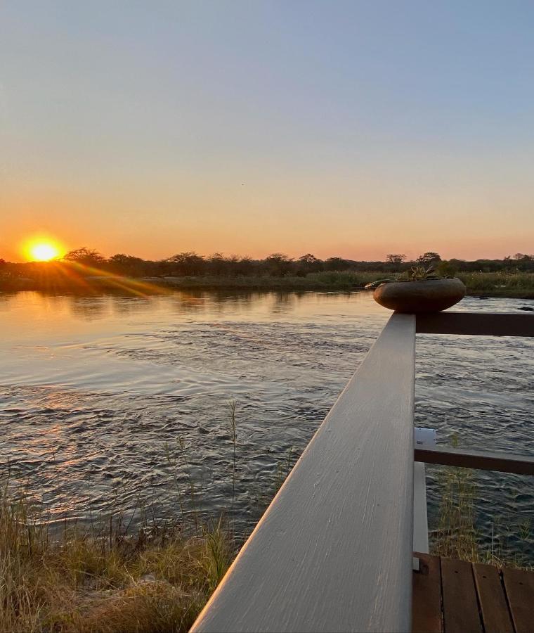 Kuvira River Camp Divundu Екстериор снимка